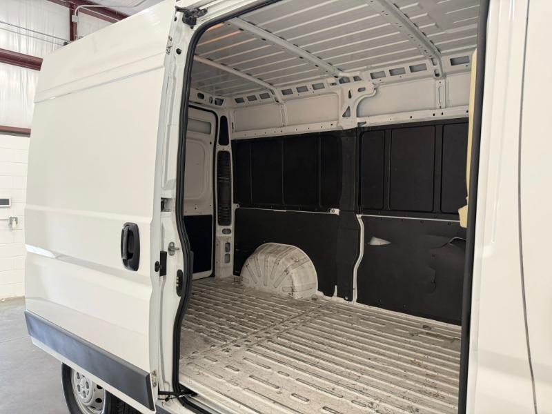 RAM Promaster 2500 High Roof Tradesman 136-in. WB 2018