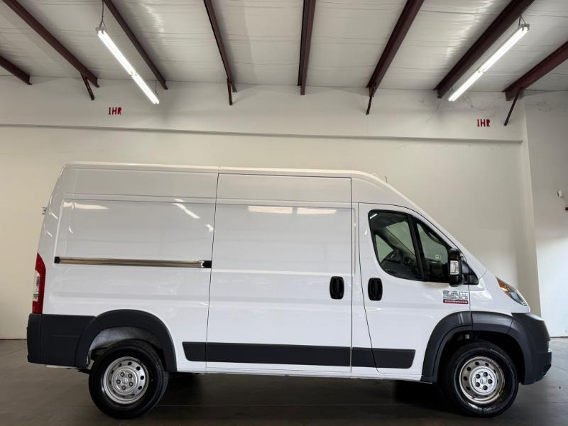 RAM Promaster 2500 High Roof Tradesman 136-in. WB 2018
