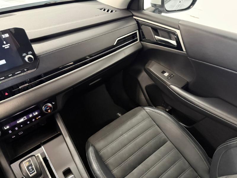 Mitsubishi Outlander SE 2024