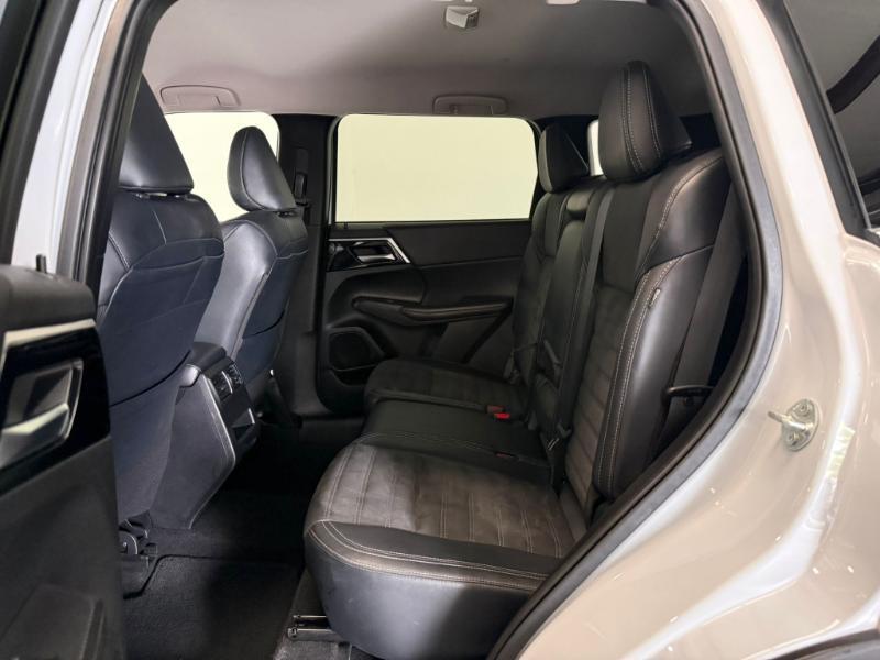 Mitsubishi Outlander SE 2024
