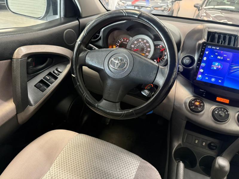 Toyota RAV4 LE 2007