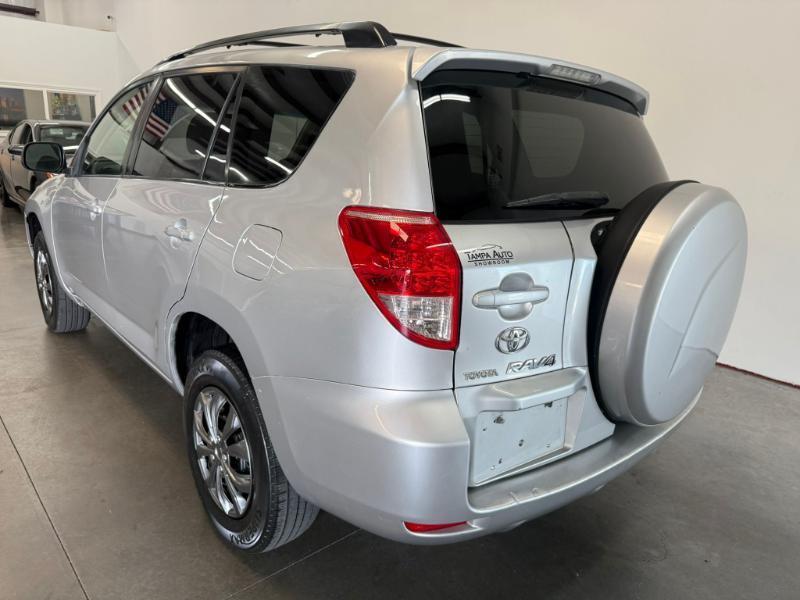 Toyota RAV4 LE 2007