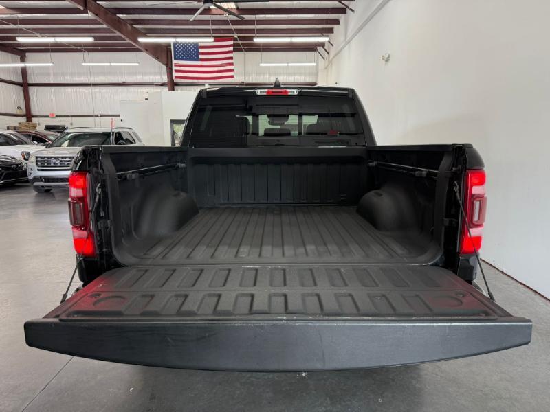RAM 1500 Laramie Crew Cab SWB 2WD 2019