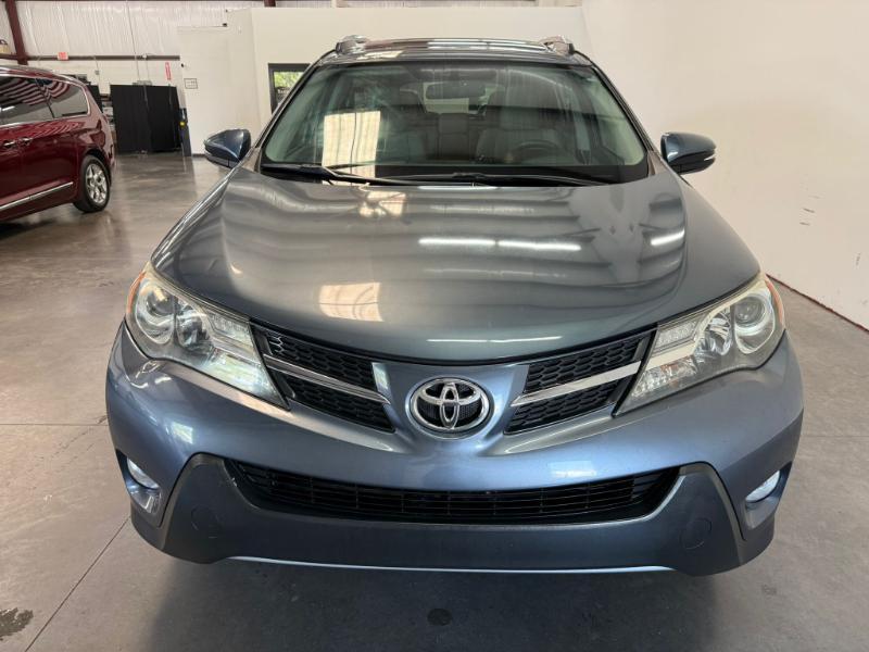 Toyota RAV4 XLE 2014