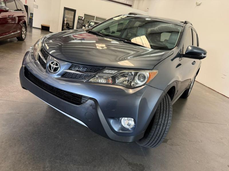 Toyota RAV4 XLE 2014
