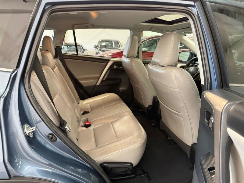 Toyota RAV4 XLE 2014