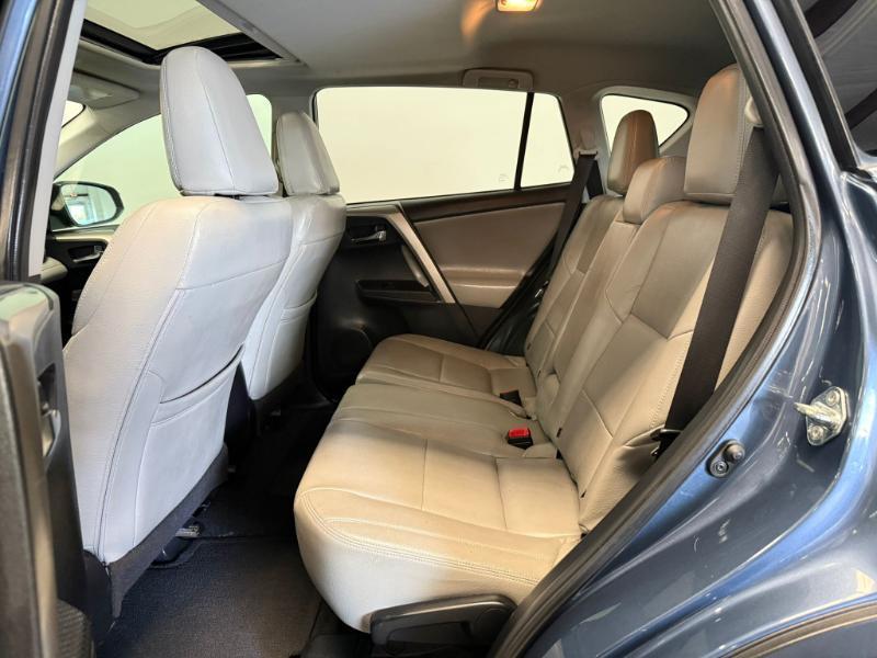 Toyota RAV4 XLE 2014