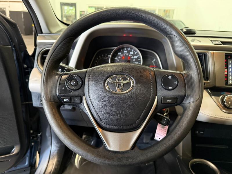 Toyota RAV4 XLE 2014