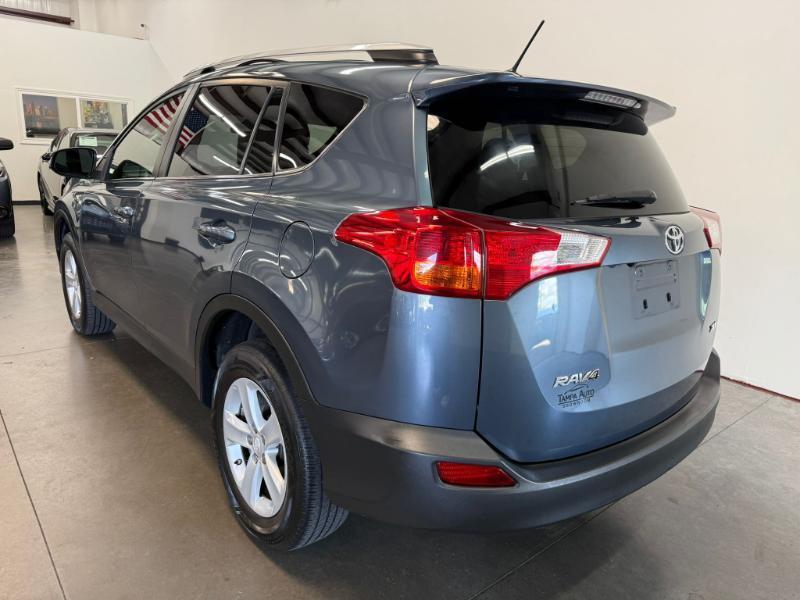 Toyota RAV4 XLE 2014