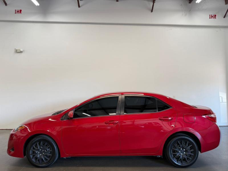Toyota Corolla LE 2019