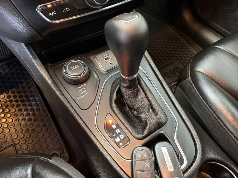 Jeep Cherokee Latitude Plus 4x4 2019