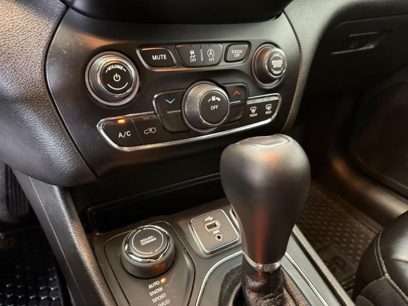 Jeep Cherokee Latitude Plus 4x4 2019