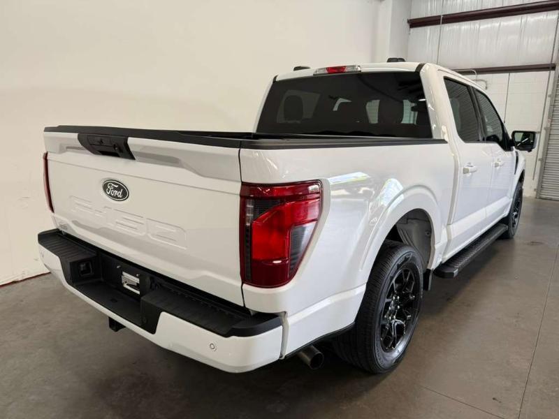 Ford F-150 XLT SuperCrew 2WD 2024