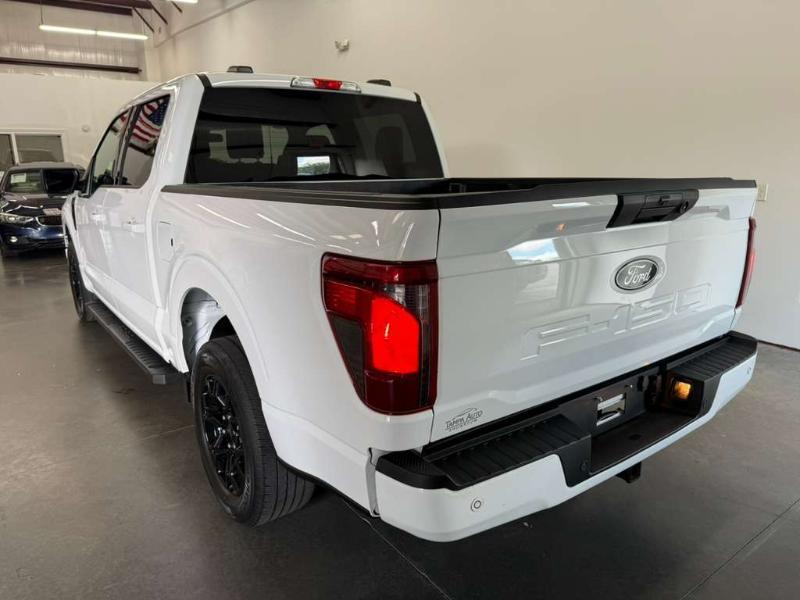 Ford F-150 XLT SuperCrew 2WD 2024