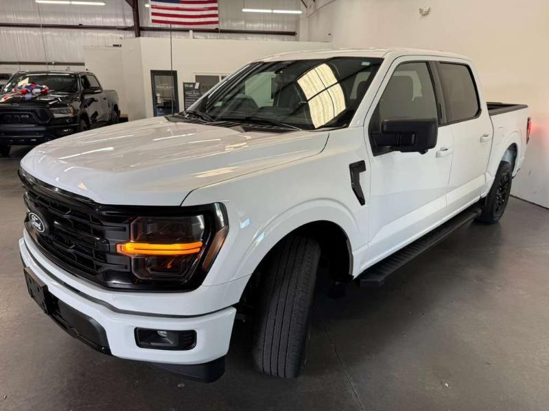 Ford F-150 XLT SuperCrew 2WD 2024