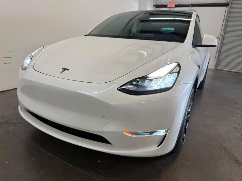 Tesla Model Y Long Range 2023
