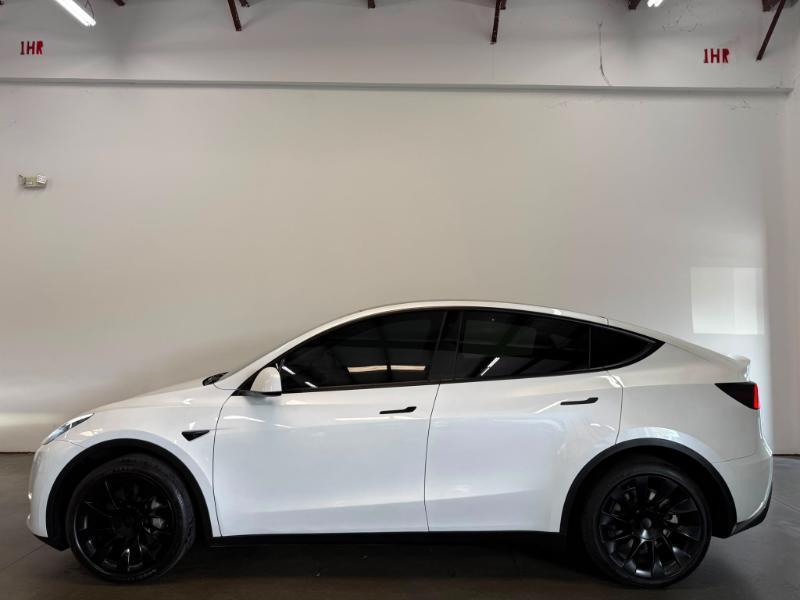 Tesla Model Y Long Range 2023