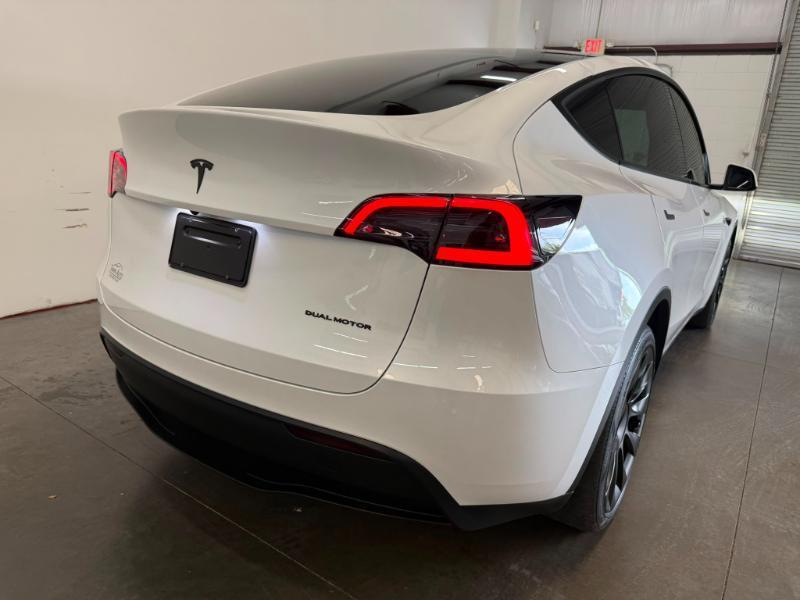 Tesla Model Y Long Range 2023