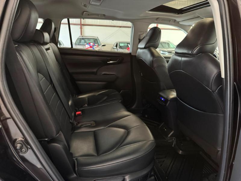 Toyota Highlander XLE 2020