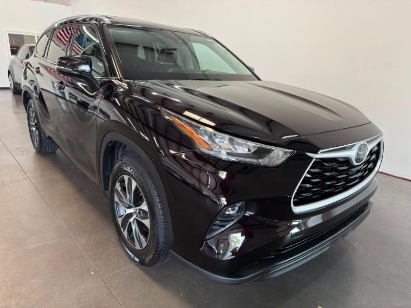 Toyota Highlander XLE 2020