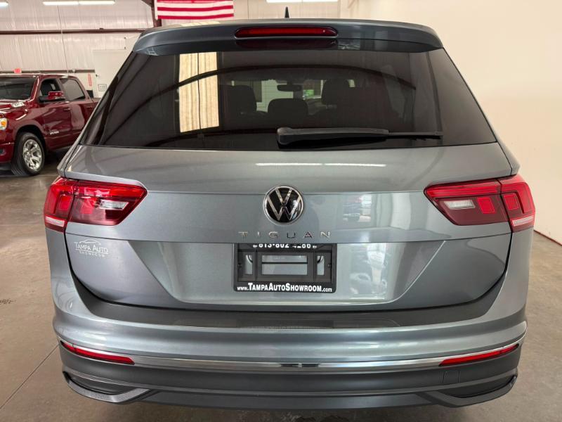 Volkswagen Tiguan S 2023