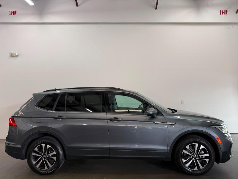 Volkswagen Tiguan S 2023