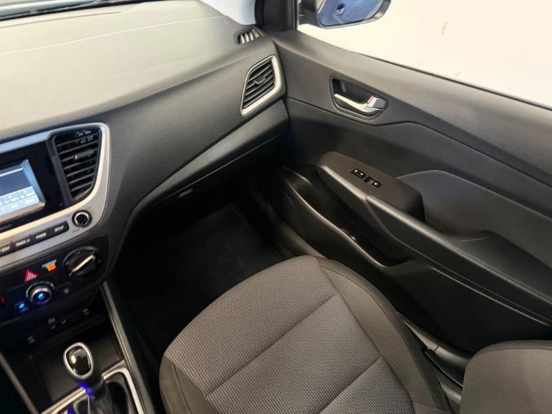 2020 Hyundai Accent SE - Photo 15
