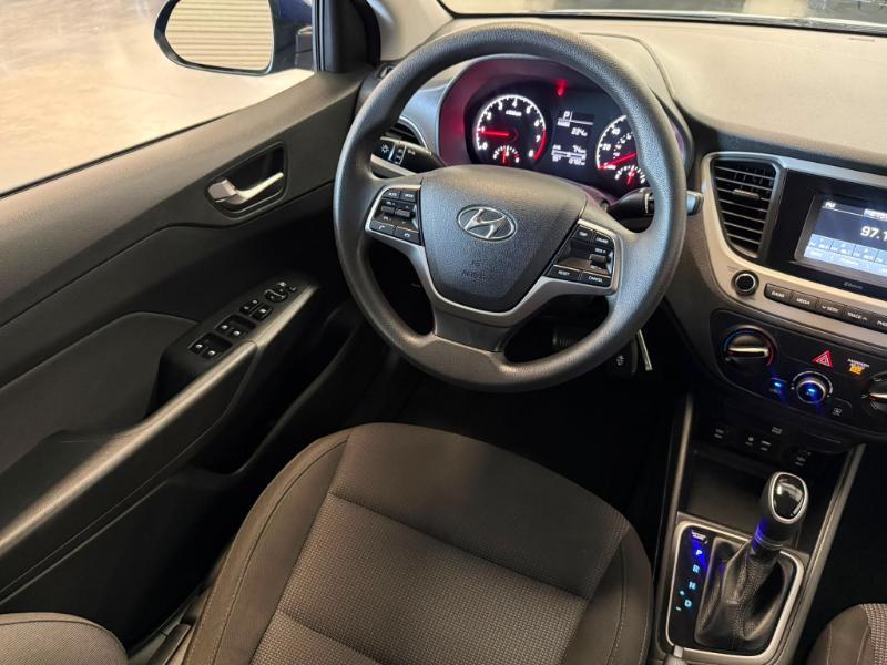 2020 Hyundai Accent SE - Photo 16