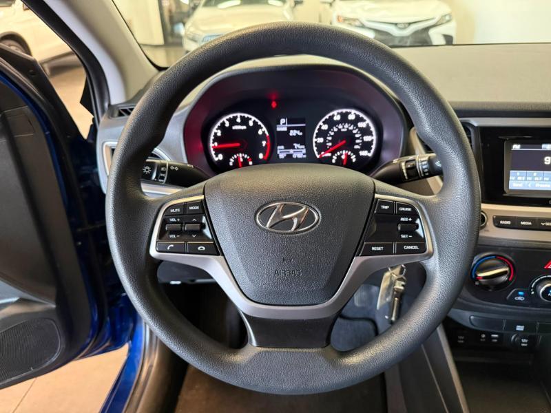 2020 Hyundai Accent SE - Photo 11