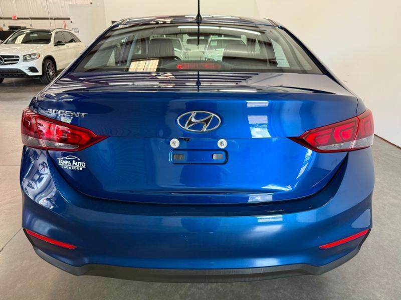2020 Hyundai Accent SE - Photo 9
