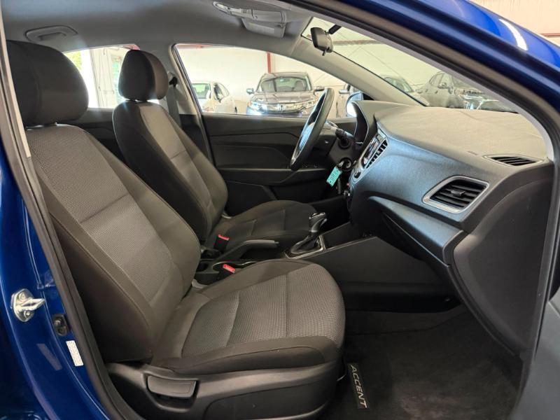 2020 Hyundai Accent SE - Photo 13