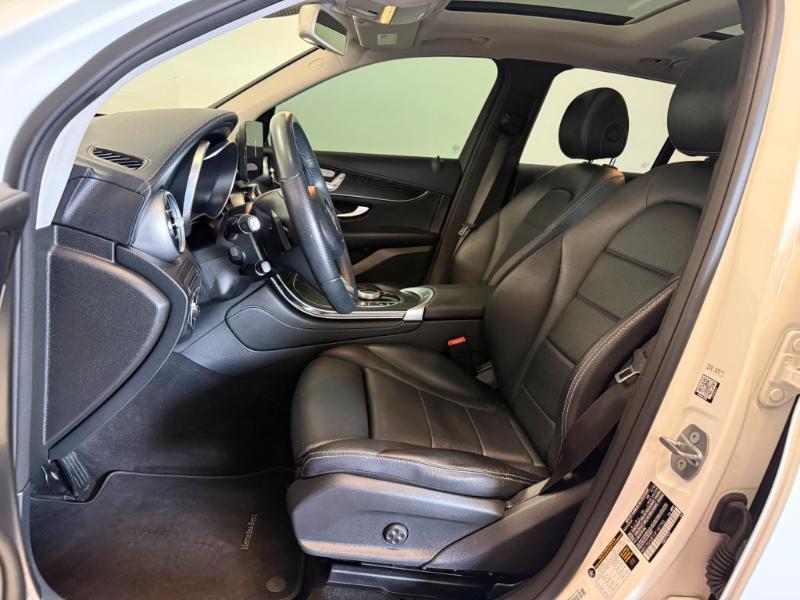 Mercedes-Benz GLC-Class GLC300 2017