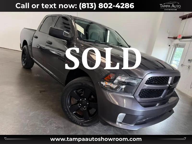 2017 RAM 1500 Express Crew Cab SWB 2WD
