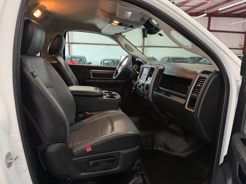 RAM 1500 Classic Tradesman 4x2 Reg Cab 8' Box 2021
