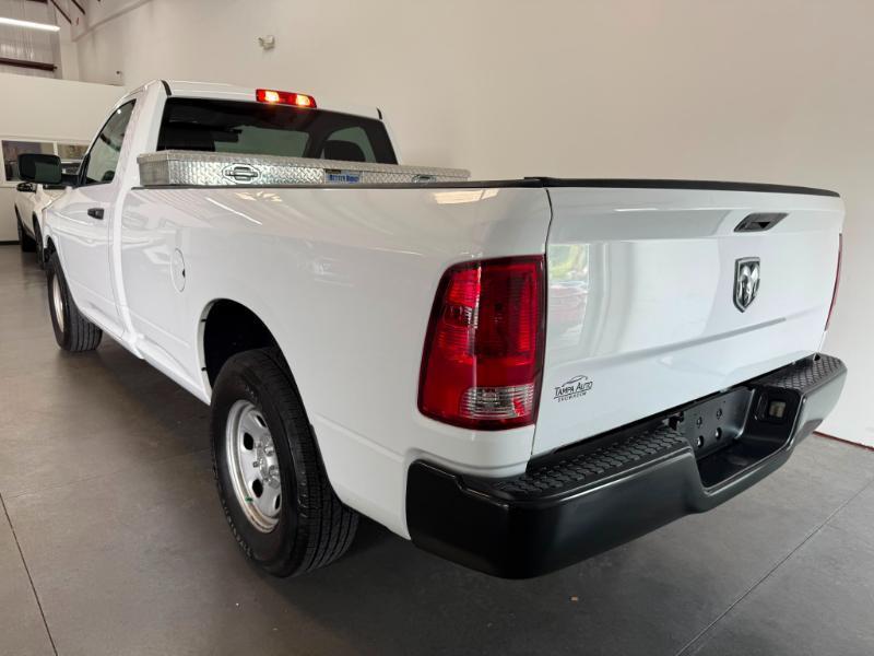 RAM 1500 Classic Tradesman 4x2 Reg Cab 8' Box 2021