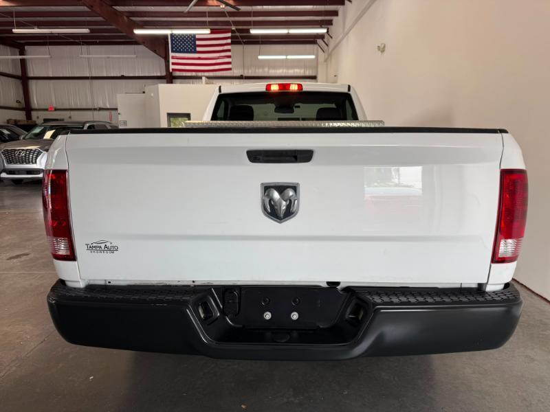 RAM 1500 Classic Tradesman 4x2 Reg Cab 8' Box 2021