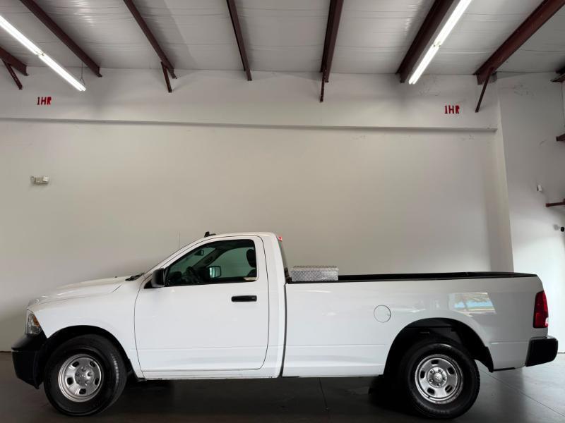 RAM 1500 Classic Tradesman 4x2 Reg Cab 8' Box 2021