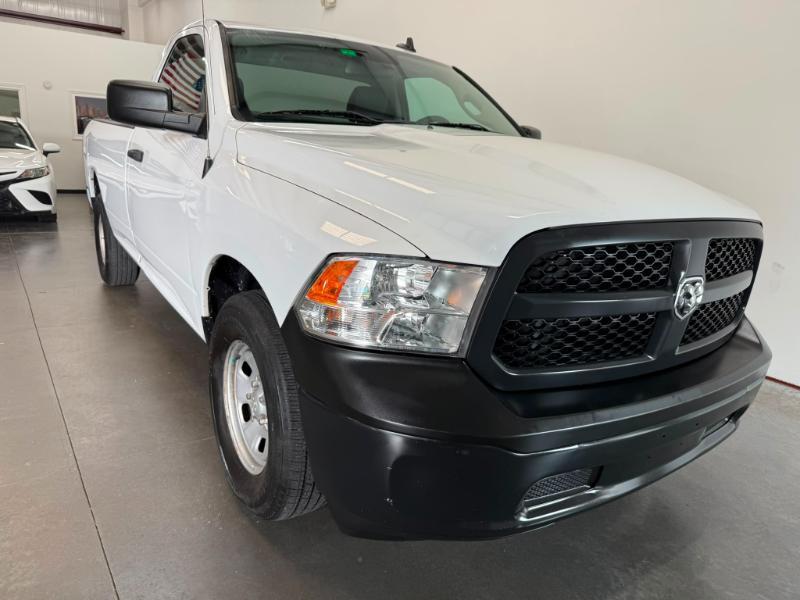 RAM 1500 Classic Tradesman 4x2 Reg Cab 8' Box 2021