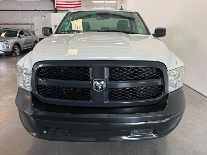RAM 1500 Classic Tradesman 4x2 Reg Cab 8' Box 2021