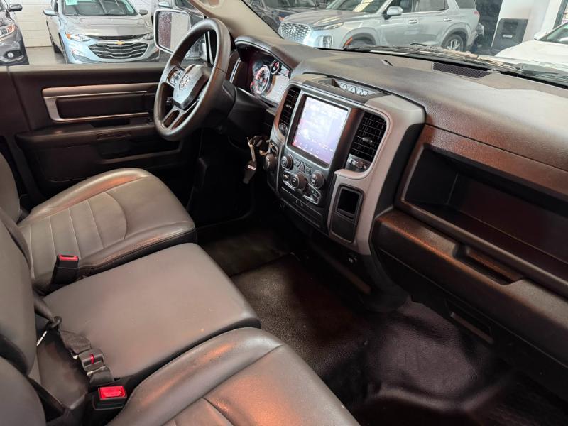 RAM 1500 Classic Tradesman 4x2 Reg Cab 8' Box 2021