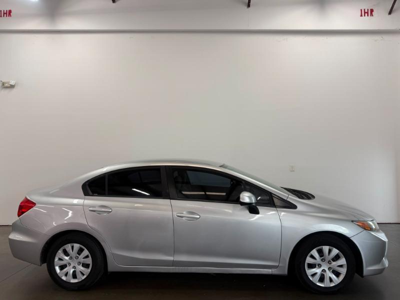 Honda Civic LX 2012