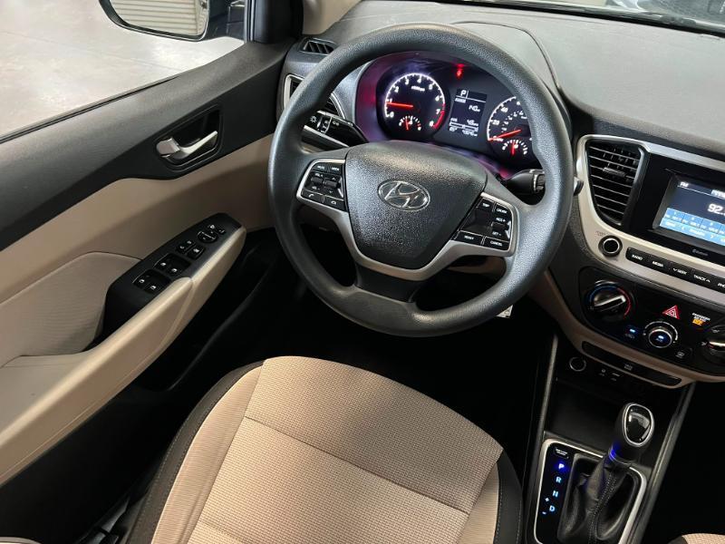 Hyundai Accent SE 2022