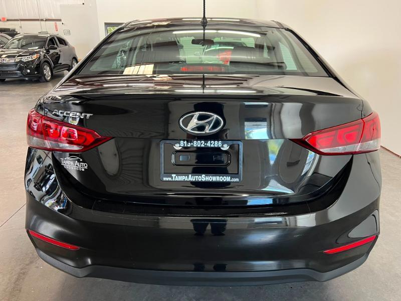 Hyundai Accent SE 2022