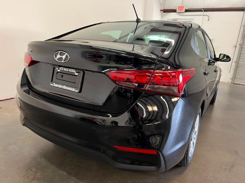 Hyundai Accent SE 2022