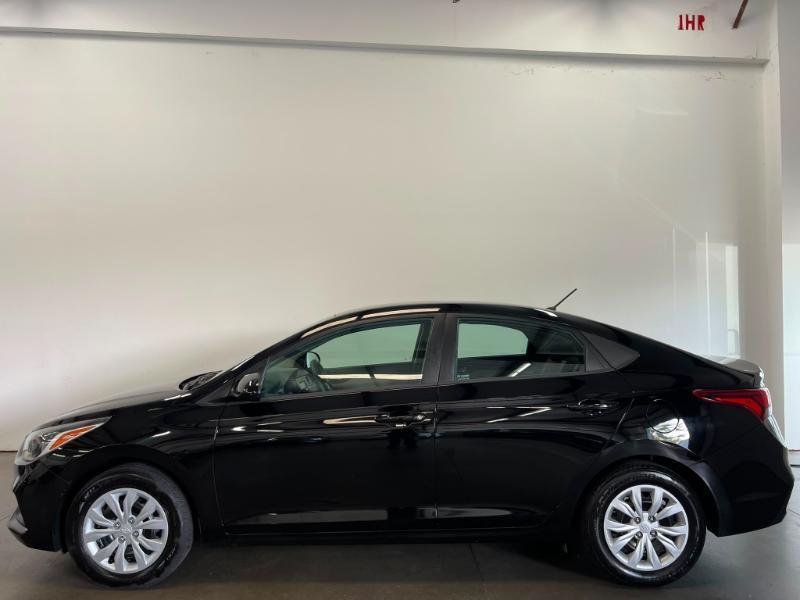Hyundai Accent SE 2022