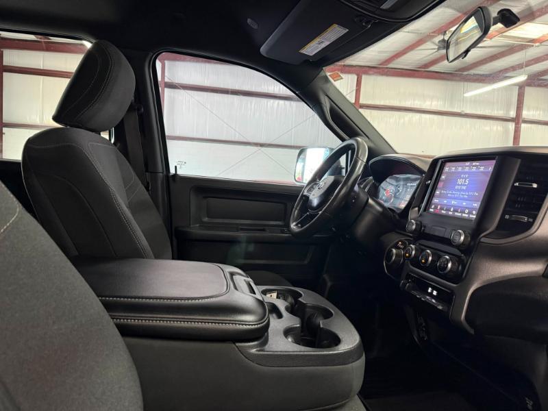 RAM 2500 Tradesman Crew Cab 4WD 2021