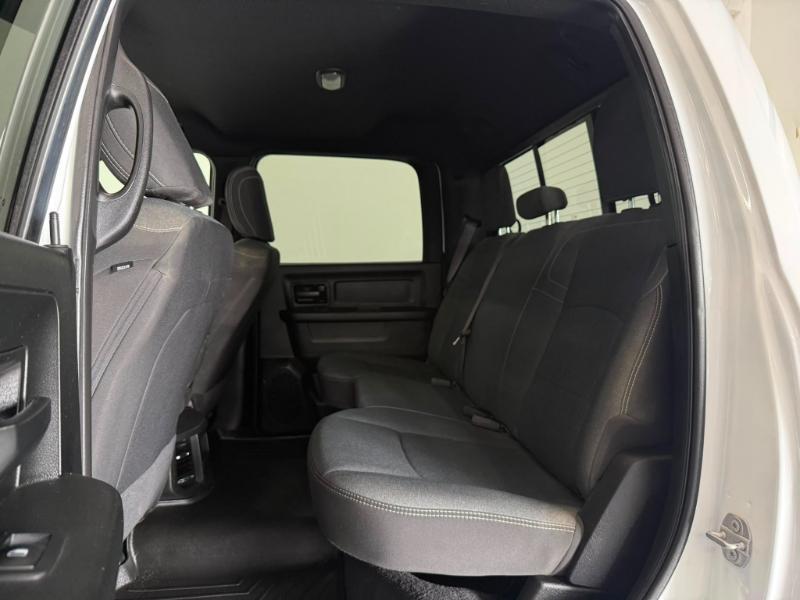 RAM 2500 Tradesman Crew Cab 4WD 2021
