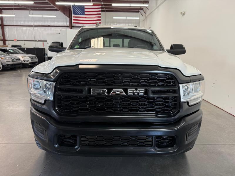 RAM 2500 Tradesman Crew Cab 4WD 2021
