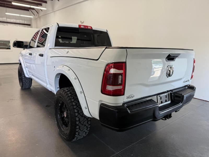 RAM 2500 Tradesman Crew Cab 4WD 2021