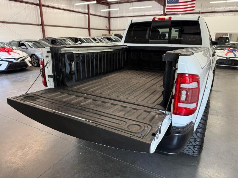 RAM 2500 Tradesman Crew Cab 4WD 2021